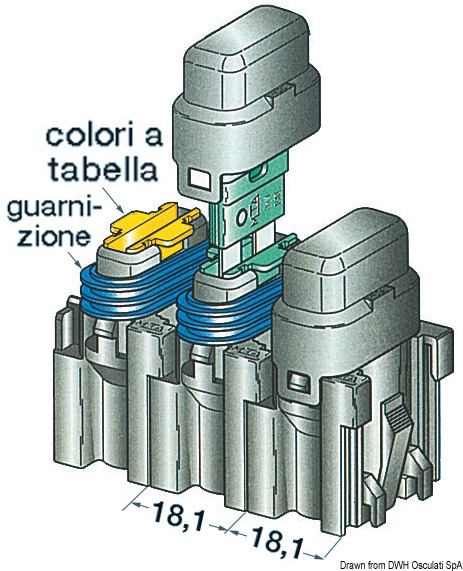 Fuse holder w/cover 30 A