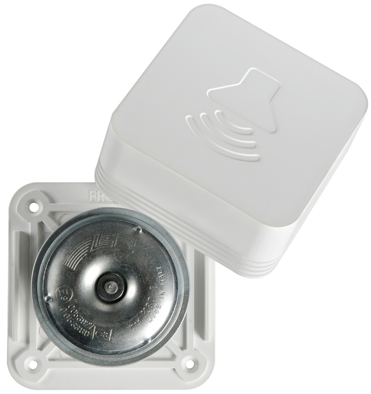 Q Box white diaphragm horn