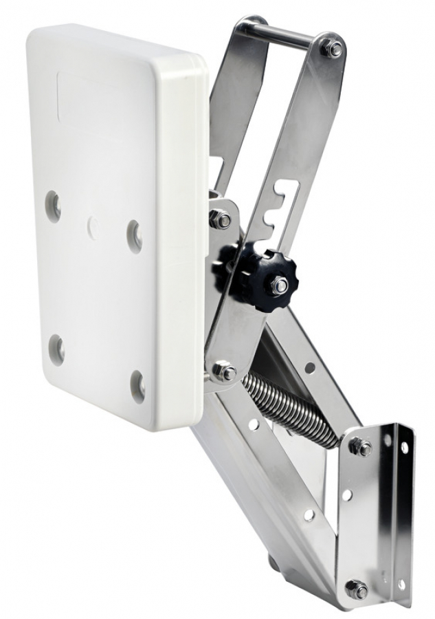 Outboard engine brackets